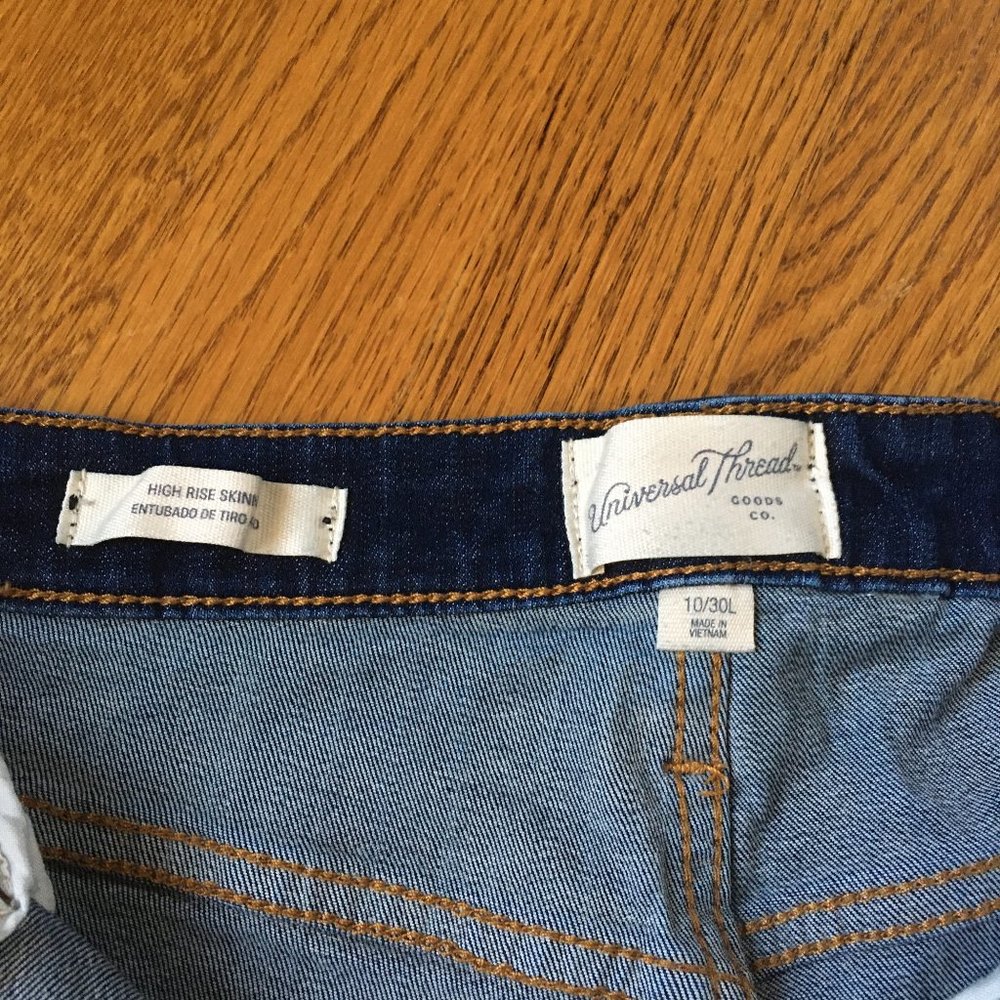 Universal Thread High Rise Skinny Jeans - Picture 4 of 6